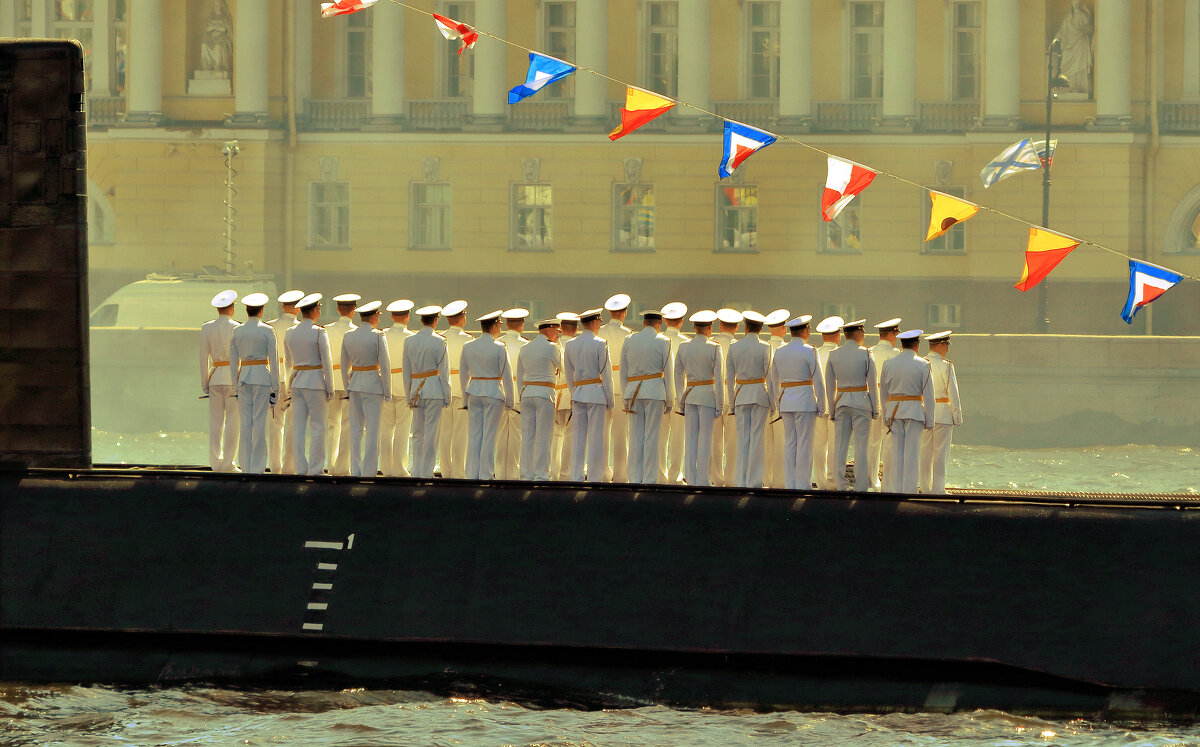 Морской парад в Санкт-Петербурге. - vlad. alferow