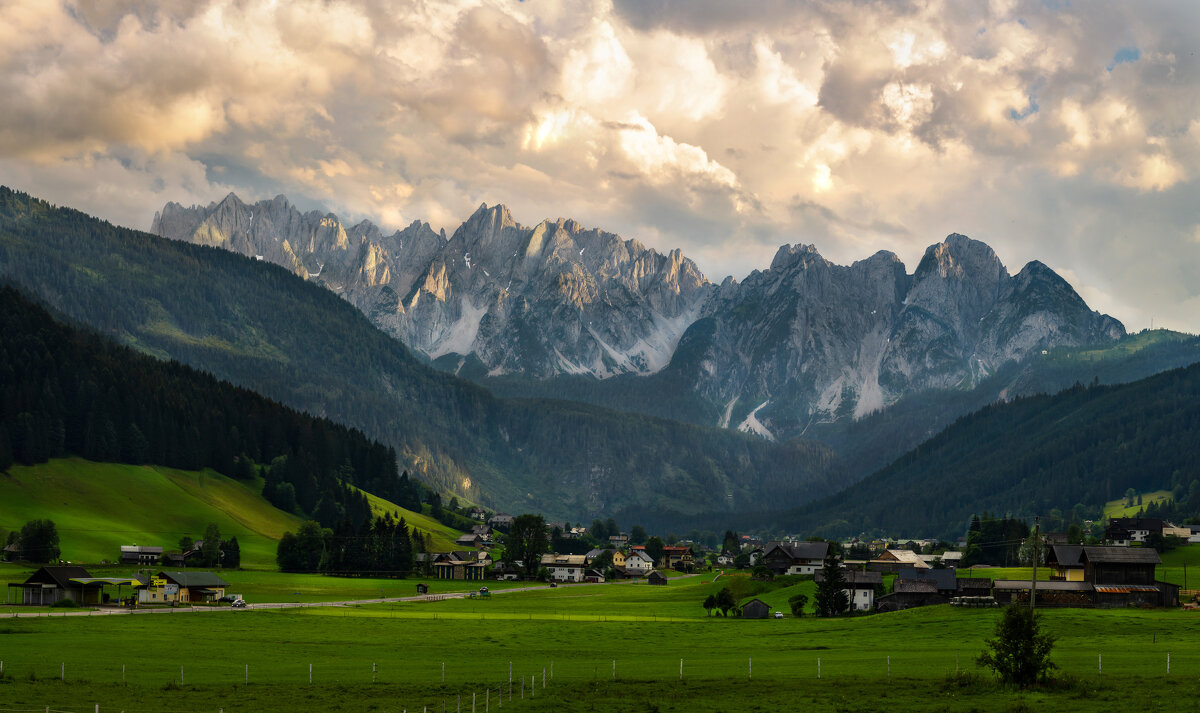 Рассмотрите фото швейцарских альп рис 179 отметьте три самые запоминающиеся черты ландшафта