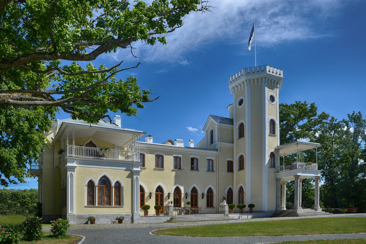 Замок и музей "Schloss Fall" Эстония - Priv Arter