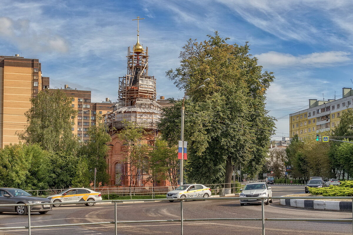 Вчера были установлены маковка и крест на Георгиевскую церковь Дмитрова. - Анатолий. Chesnavik.