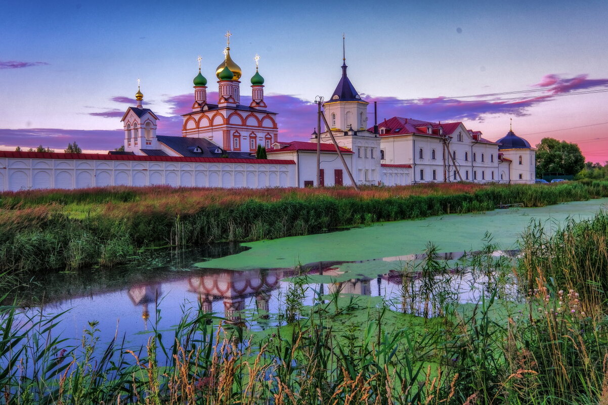 Варницкий монастырь на закате - Георгий А