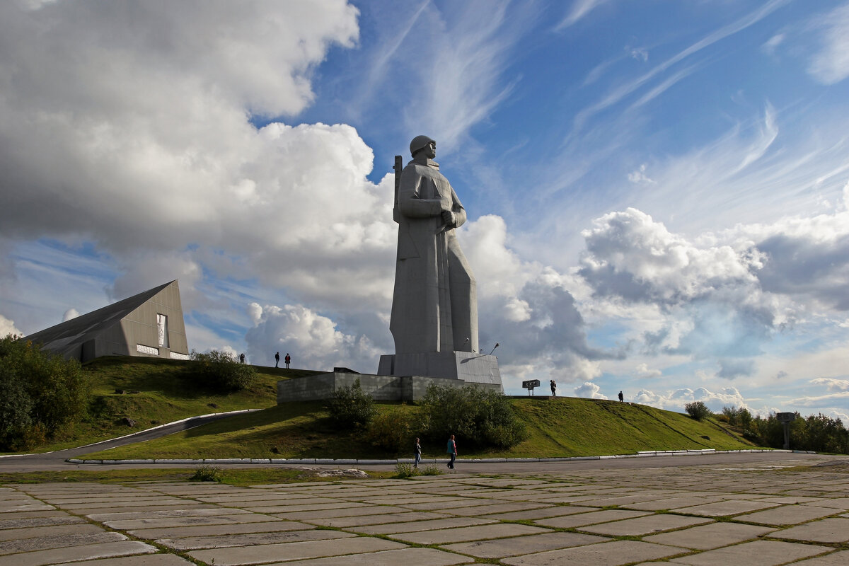 Мемориал «Защитникам Советского Заполярья в годы Великой Отечественной войны» («Алёша») - skijumper Иванов