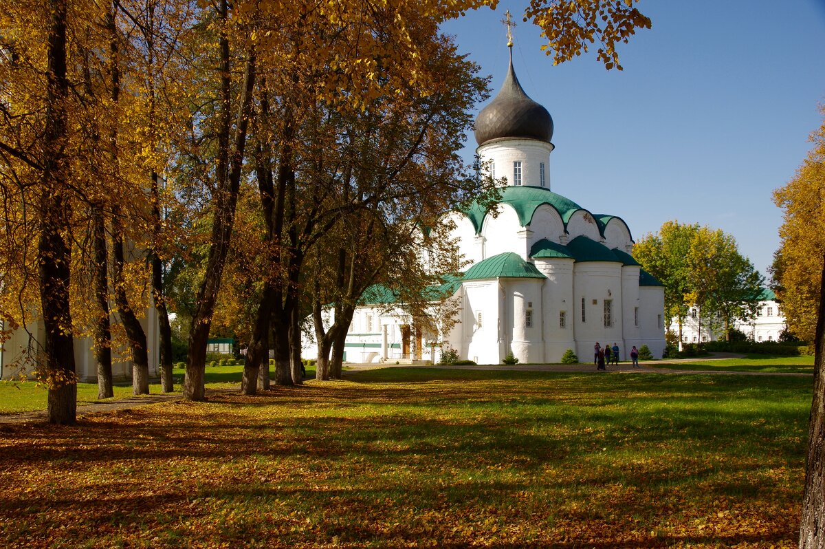 Осень в Александровой слободе - Сергей Моченов