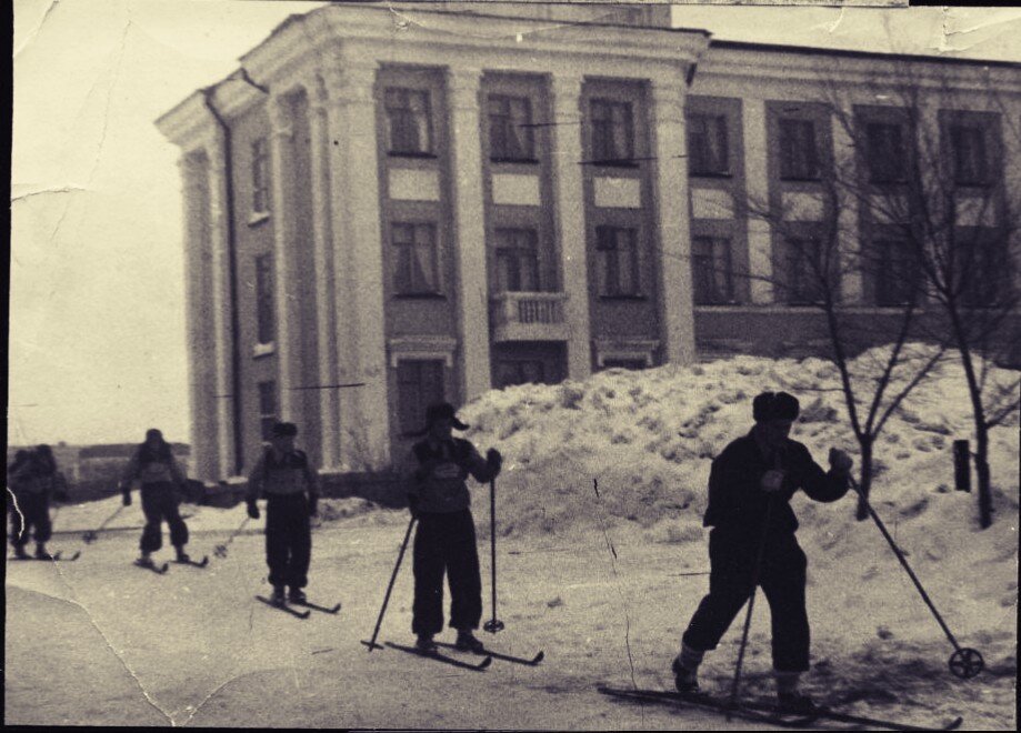 Лыжный поход.1949год.Караганда-Балхаш - Андрей Хлопонин