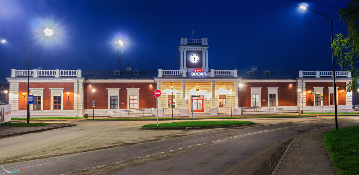 Здание нового вокзала на станции Сосногорск, Республика Коми. Открыт в сентябре 2020 - Николай Зиновьев