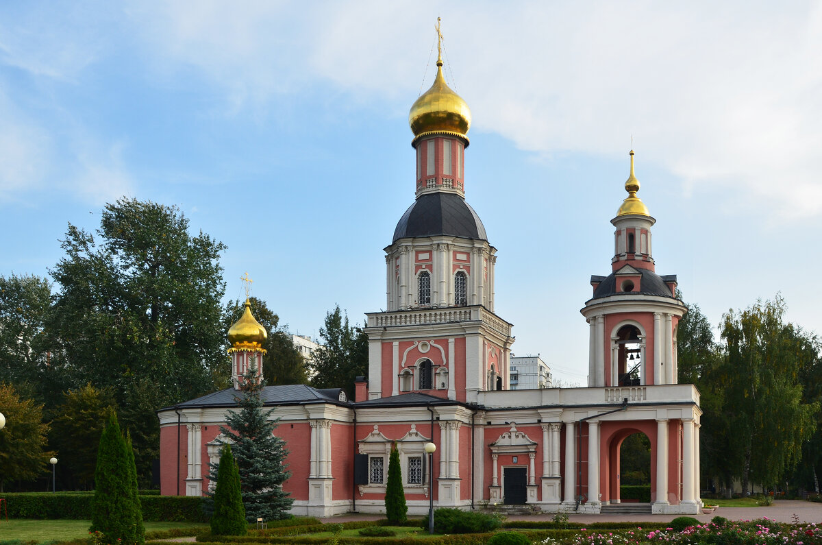 Церковь Троицы Живоначальной - Патриаршее Подворье. - Наташа *****