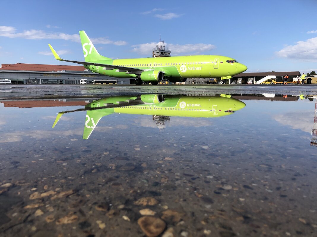 Авиакомпания S7 , В-737 NG - запуск . - Alexey YakovLev