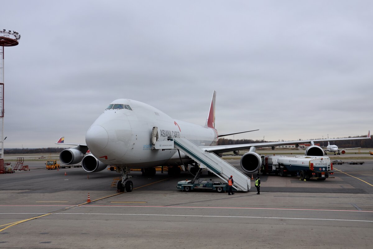 Boeing 747 Asiana Cargo - Игорь Рязaнoв