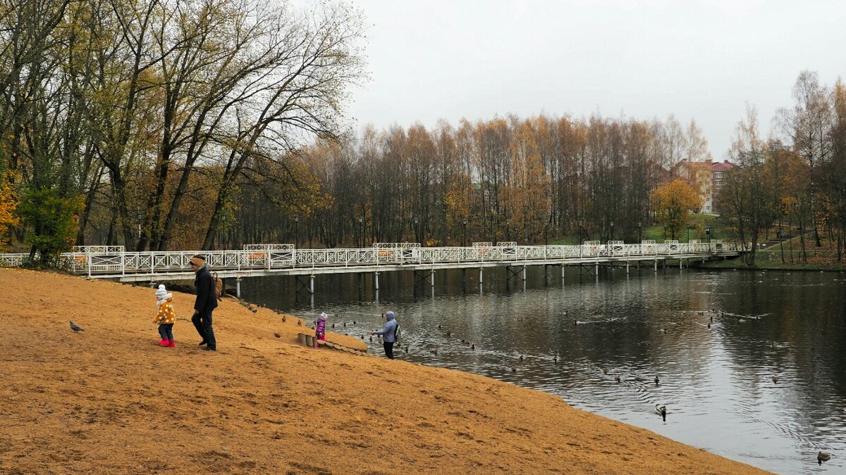 Осенний городской парк. - Милешкин Владимир Алексеевич 