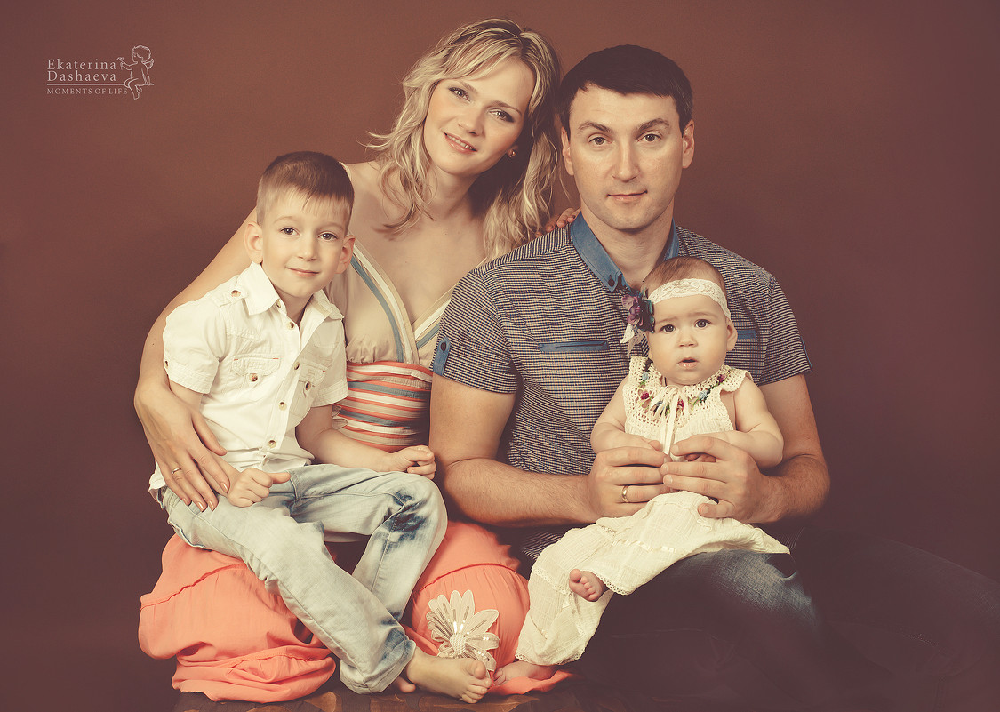 Семейный портрет - Екатерина Дашаева