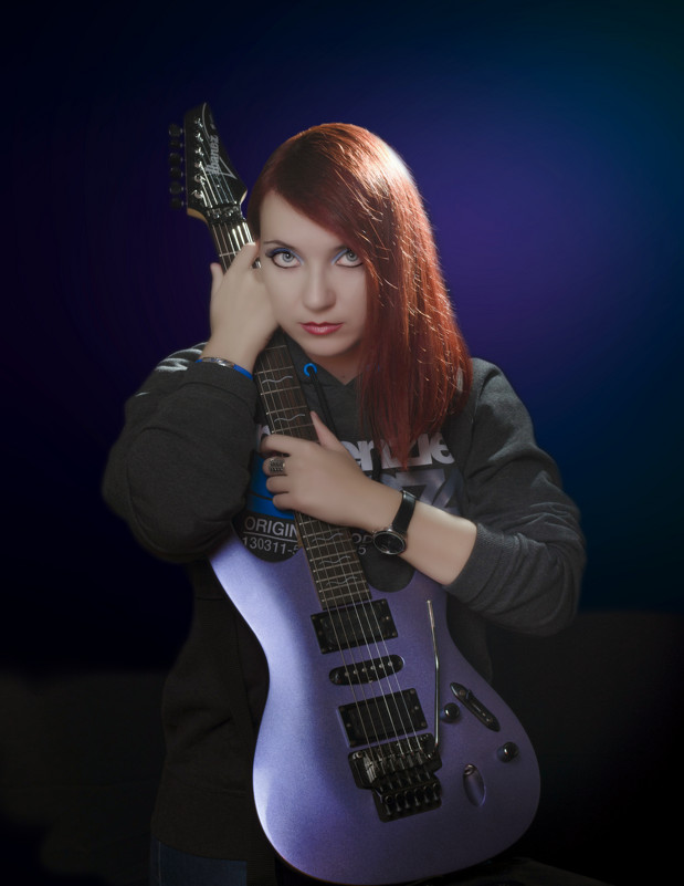 Девушка  с гитарой - Игорь Хамицаев