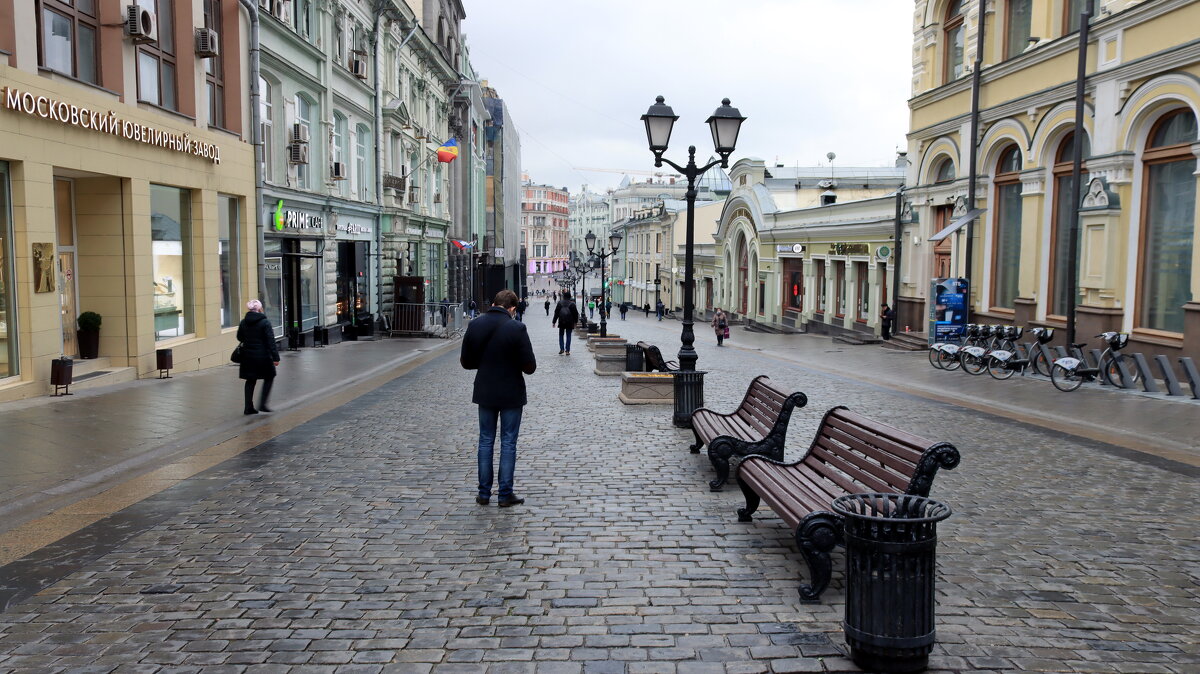 В старой Москве. - веселов михаил 