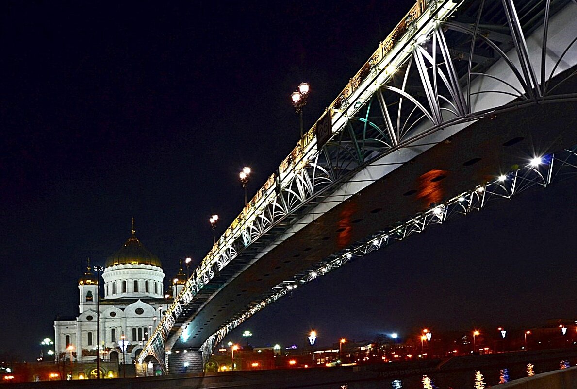 Храм Христа Спасителя и Патриарший мост. Москва - Oleg4618 Шутченко