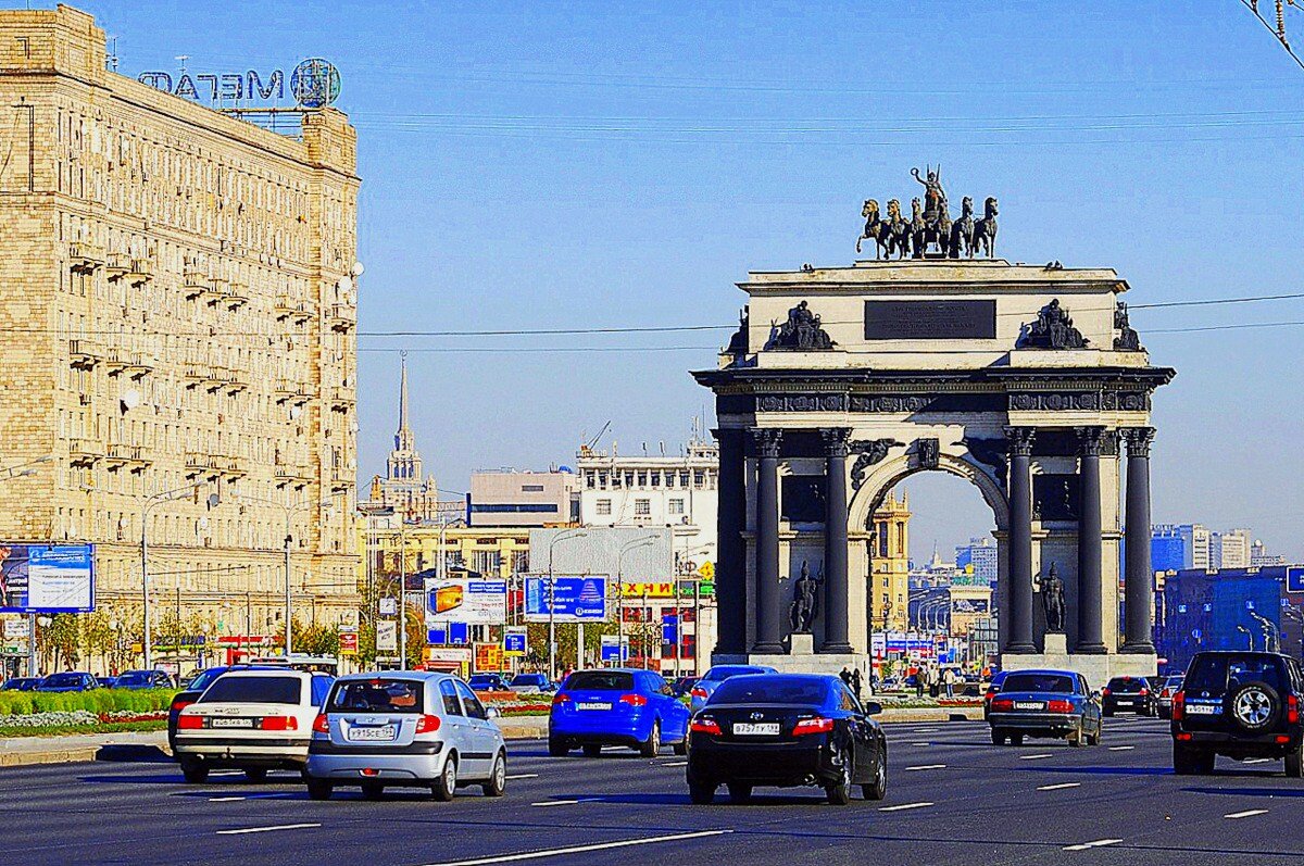 Триумфальные ворота на Кутузовском проспекте - Ольга (crim41evp)