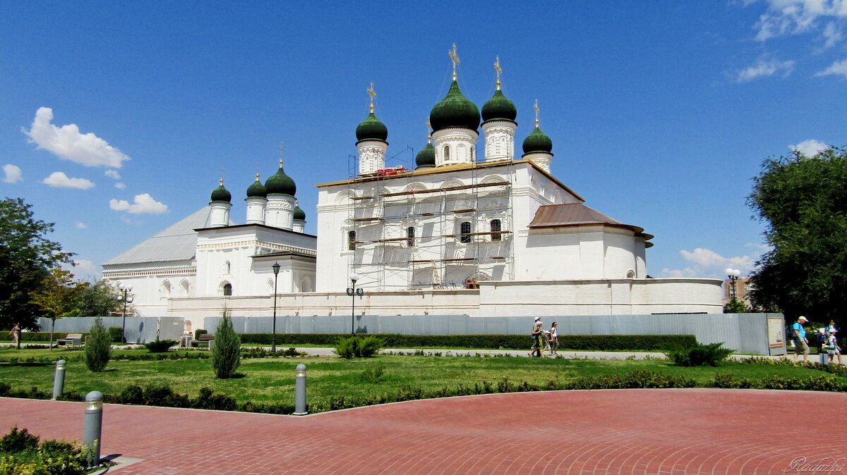 Комплекс Троицкого монастыря на реставрации - Raduzka (Надежда Веркина)