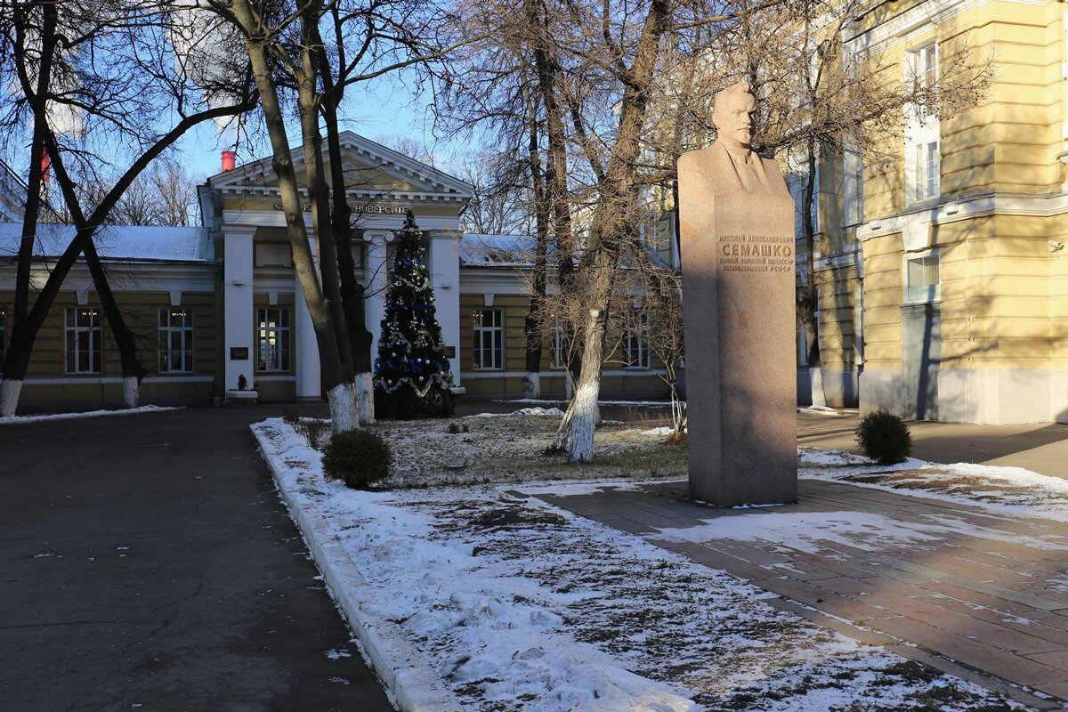 Памятник Н.А.Семашко - Игорь Белоногов