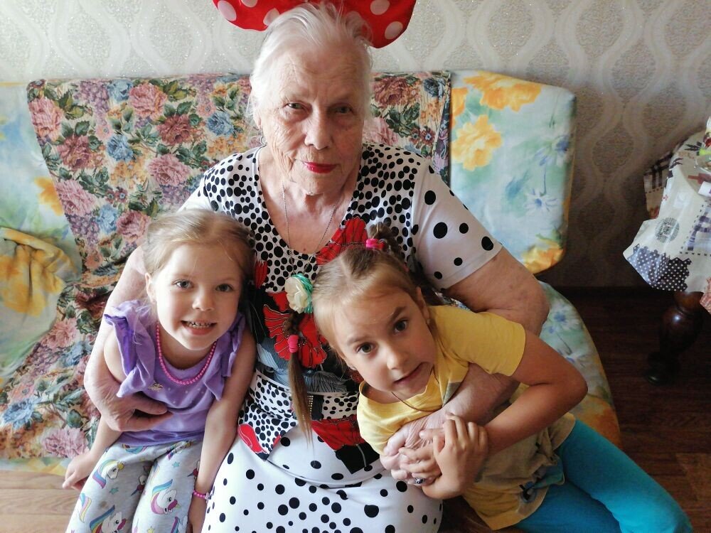 Бабушка и внуки - Борис 