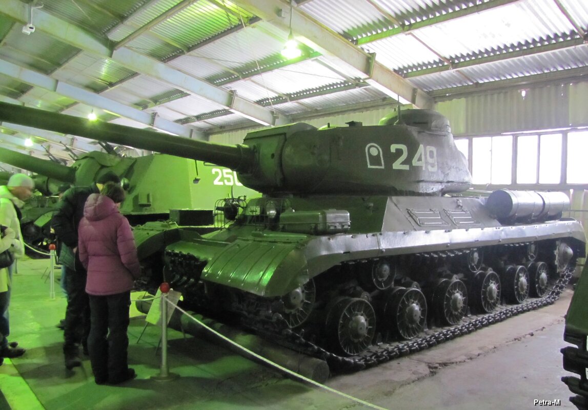 Тяжелый танк ИС-2 - Маргарита 