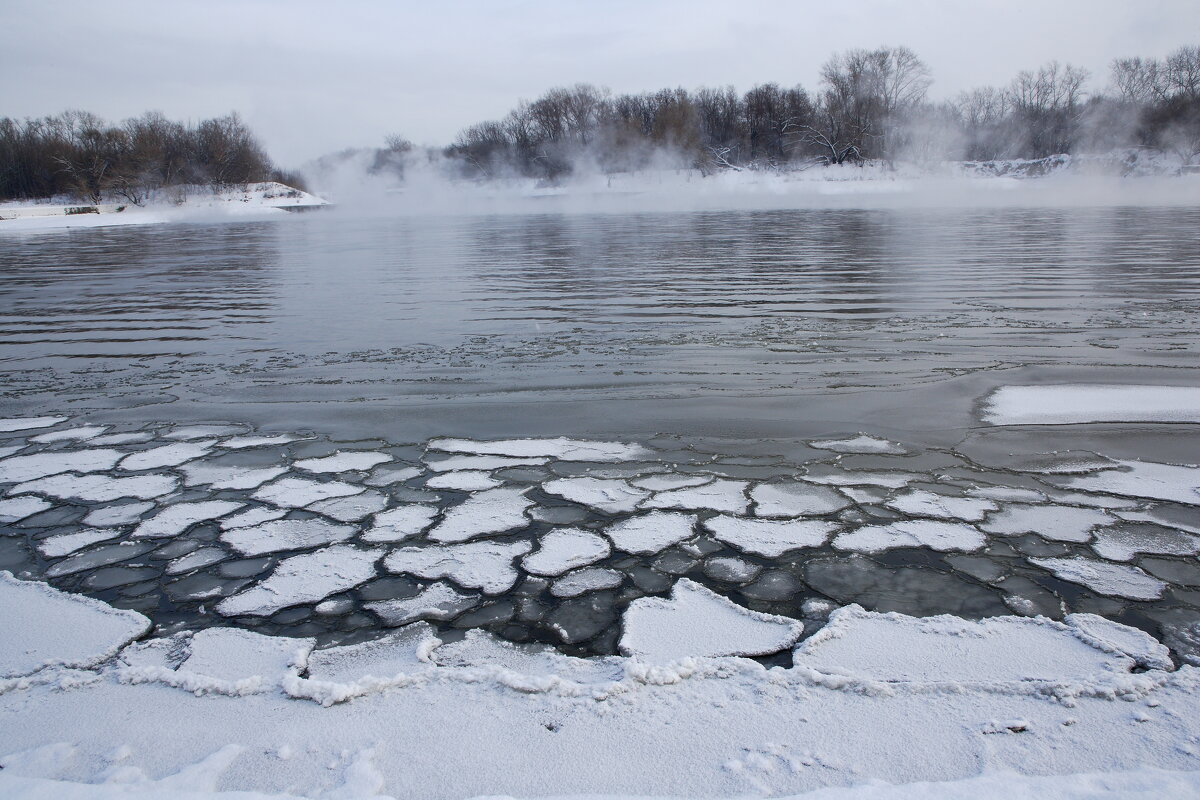 Река замерзает. - Александр Сергеевич 