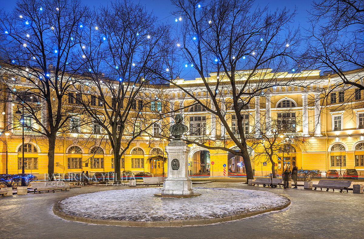 площадь ломоносова санкт петербург