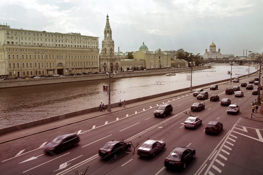 Вдоль Москвы-реки - Ольга Зотова