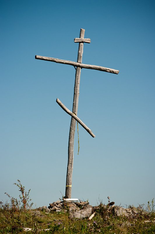 Крест на сопке Лысая - Антон Ильяшенко