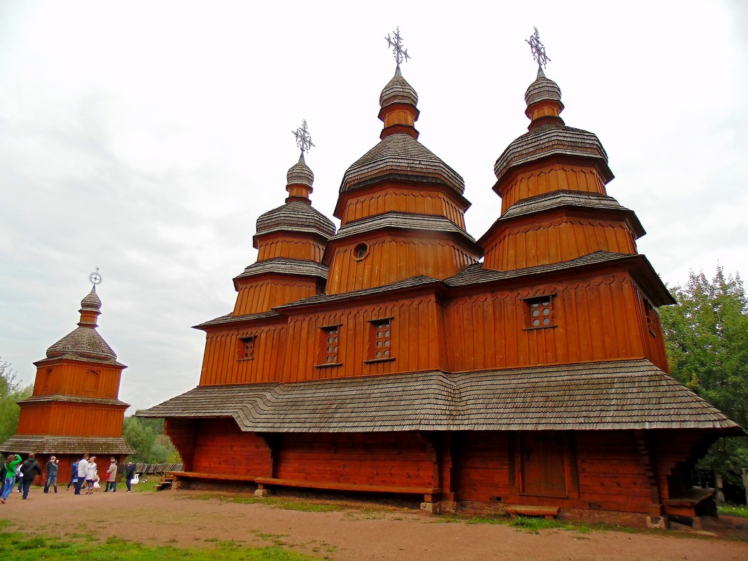 Казацкая церковь Покрова Пресвятой Богородицы (Киев) 2 - Ростислав 
