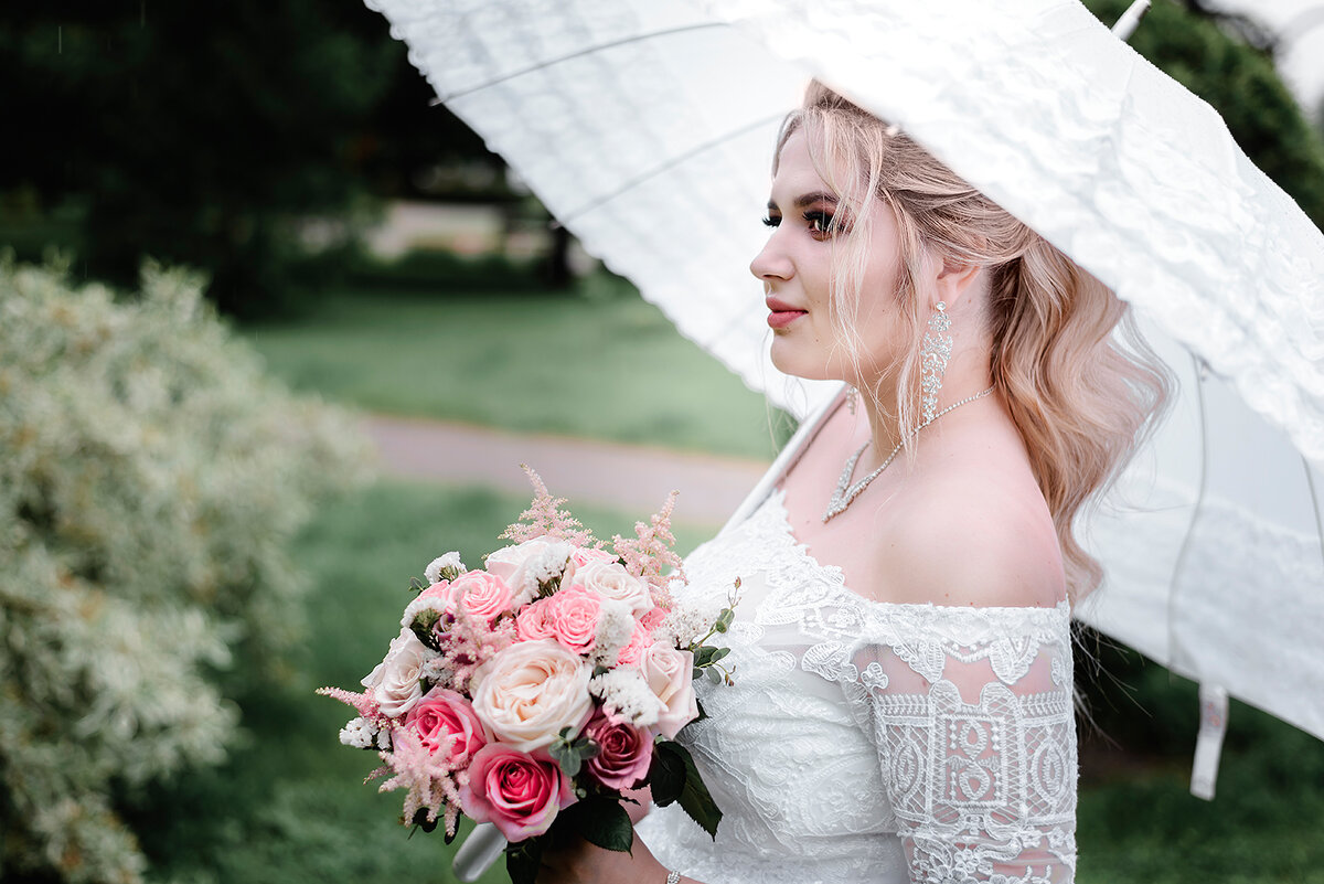 Невеста с зонтом - Светлана Ларс