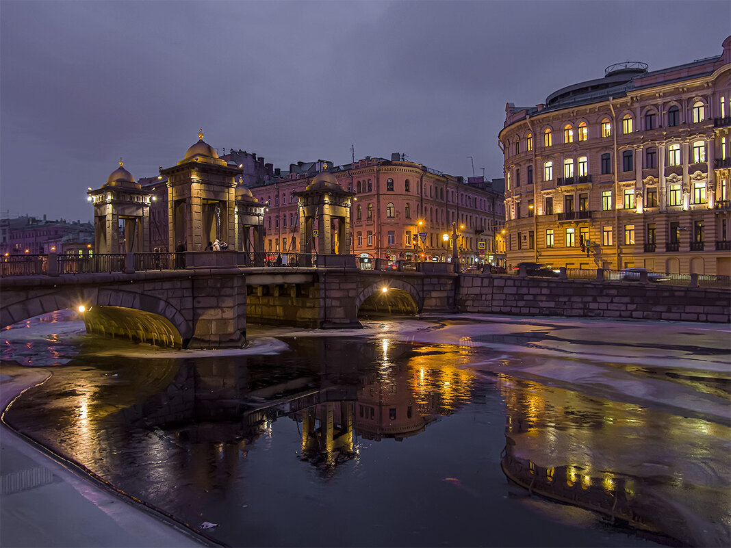 Мост Ломоносова - Александр 