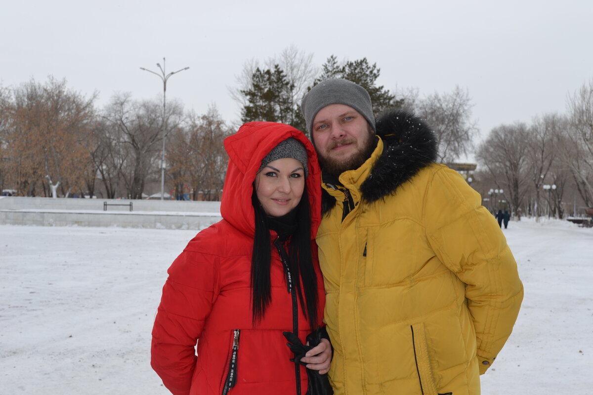 Таня и Дима...Карагандинцы в феврале... - Андрей Хлопонин