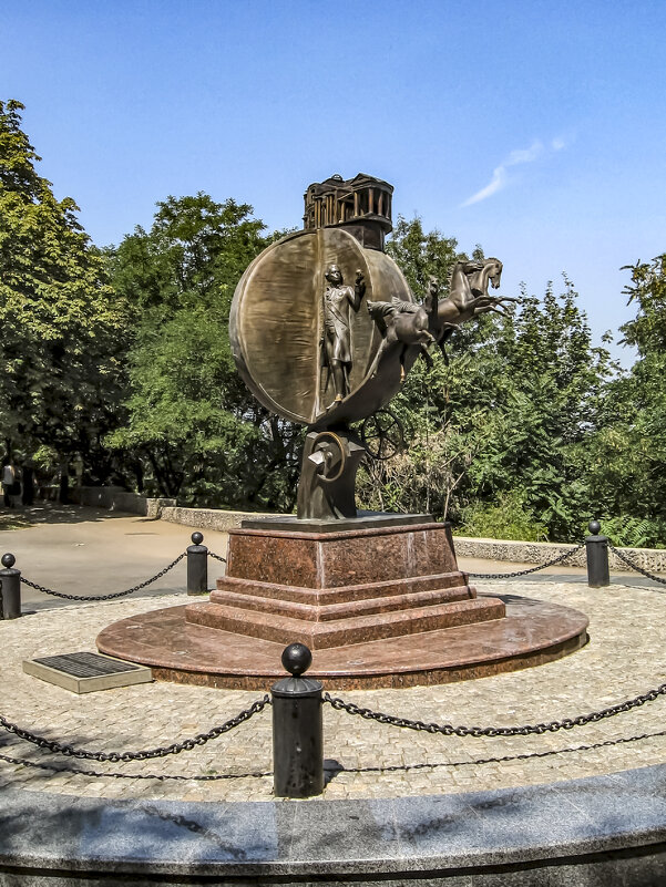 Одесса. Памятник первой взятке - Сергей Козырев