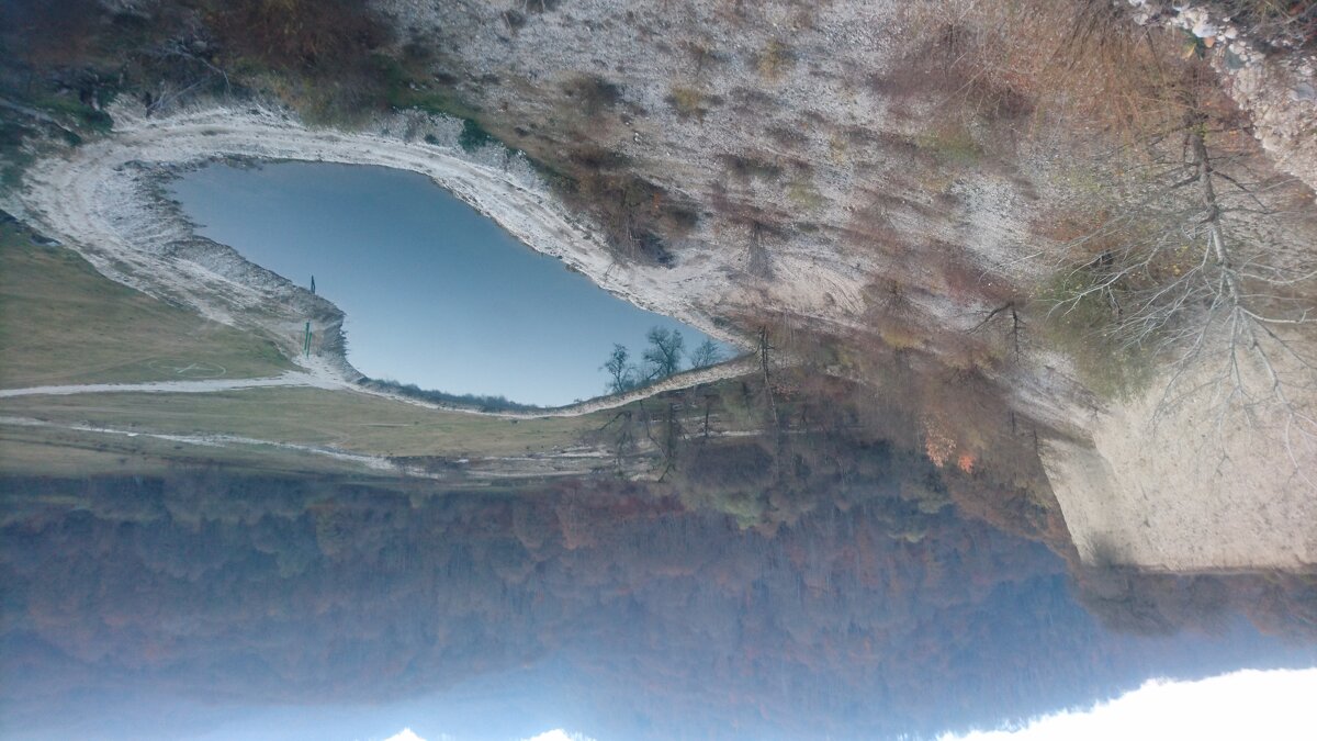 Озеро Сердце (Любви) в долине речки Белая села Белая Речка около Нальчика - Виктор Мухин