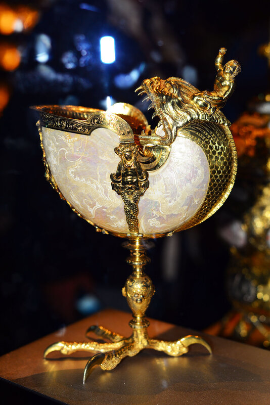 Ваза из наутилуса в Британском музее - Тамара Бедай 
