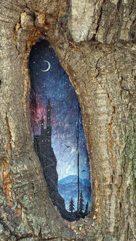 Картина на дереве в парке - Алексей Виноградов