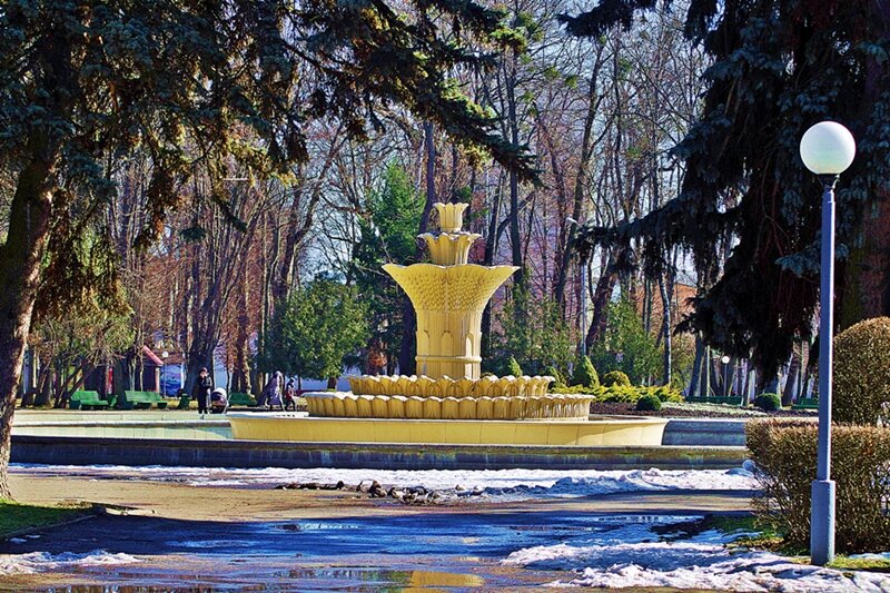 фонтан зимой - юрий иванов 