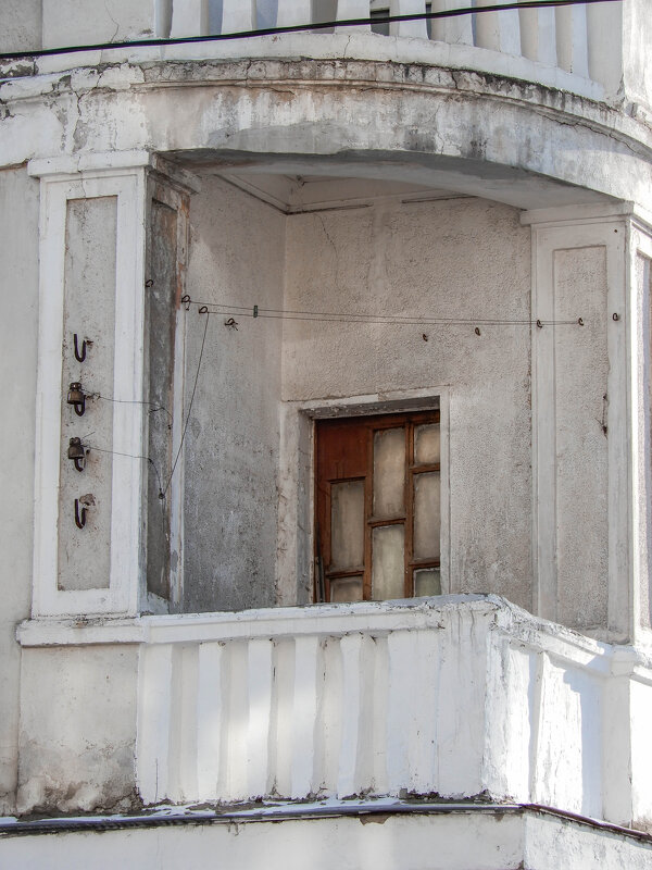 аутентичная дверь углового балкона - Сергей Лындин