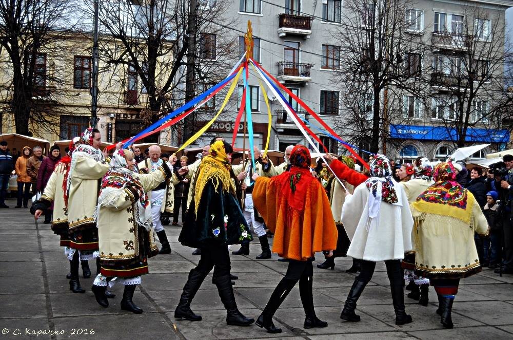 У Чернівцях свято Масниці - Степан Карачко