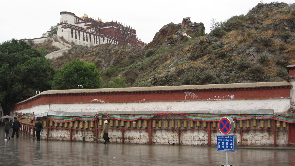 Tibet. Lhasa - Arthur 