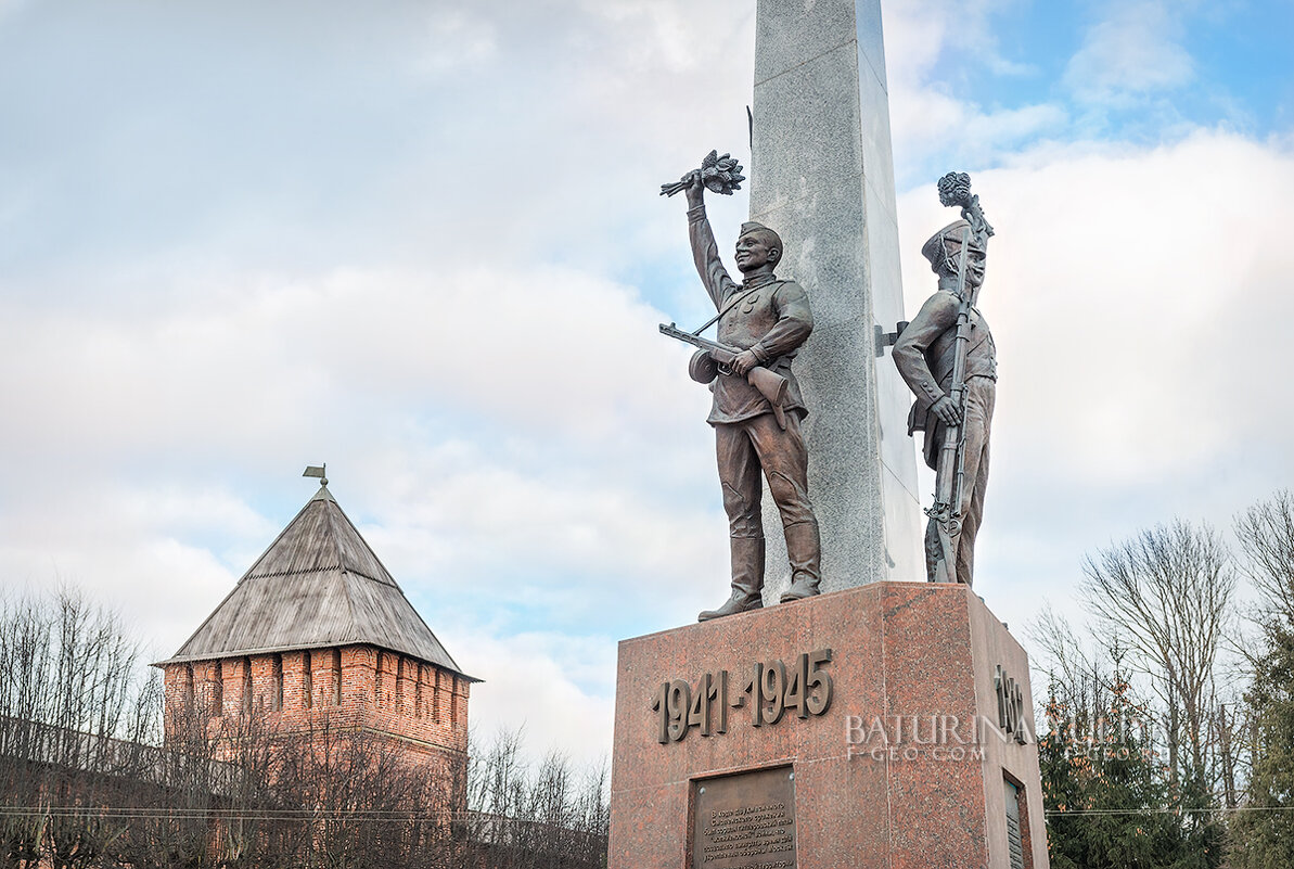 Памятник защитникам Смоленска - Юлия Батурина