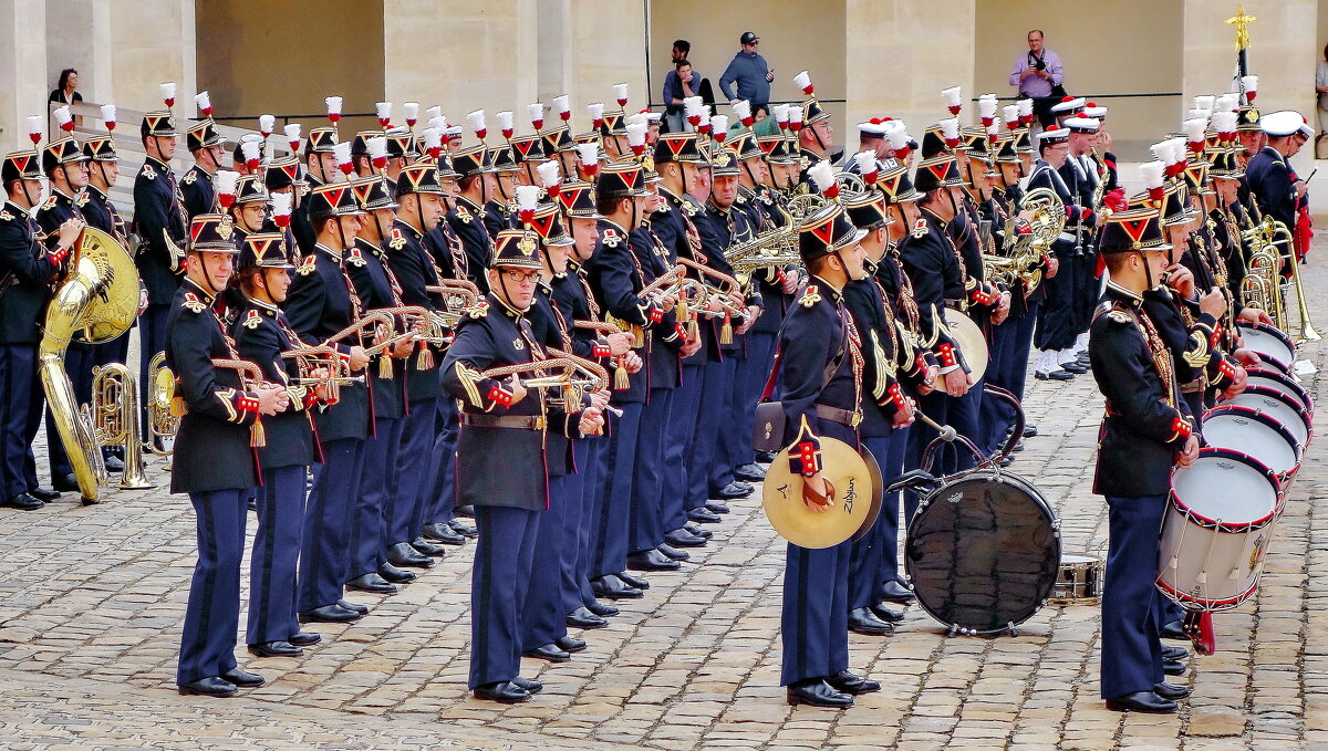 К Параду всё готово ! Парижский военный оркестр - Andrey Bragin 