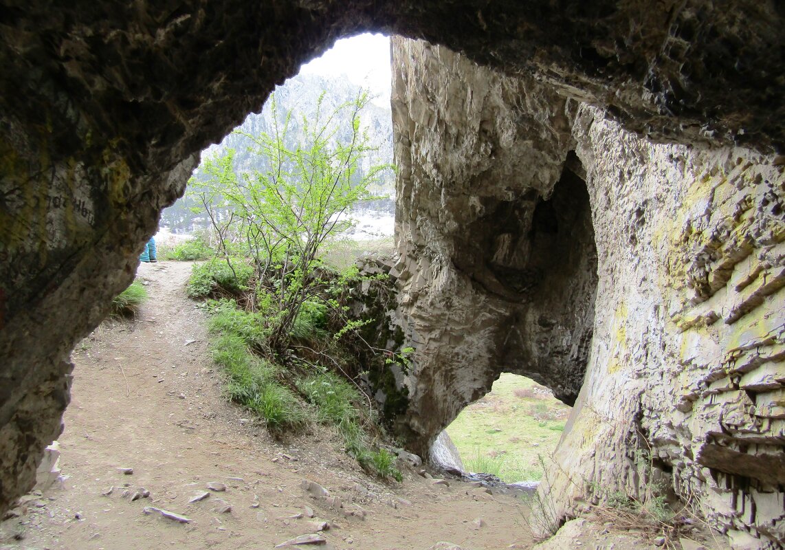 Взгляд из пещеры - Galaelina ***