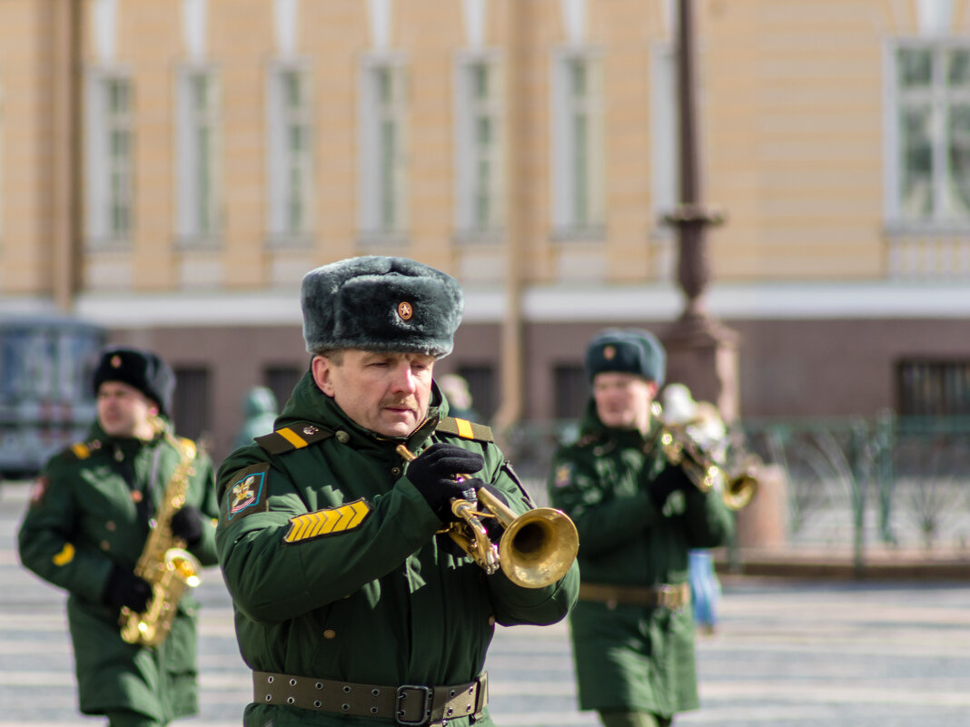 Апрель - время репетиций военных оркестров (3) - Игорь Викторов