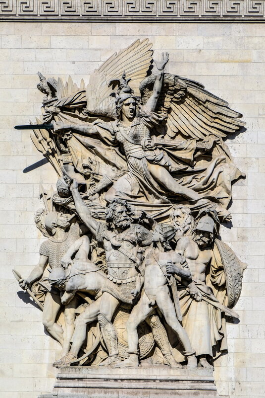 Узнаете ли Вы эту известную скульптуру в Париже ? - Георгий А