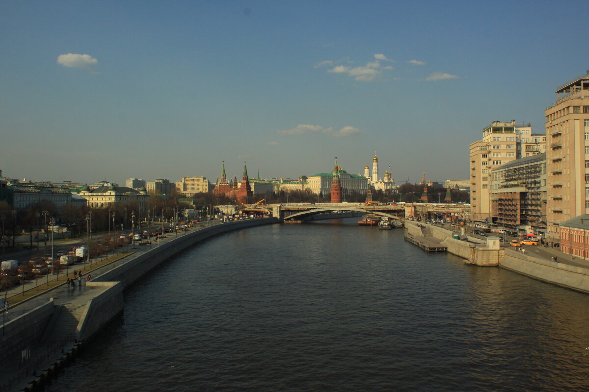 Москва. 14.04.2021г.Фото с объектива Carl Zeiss Jena MC Flektogon 2.8/20 - Виталий Виницкий