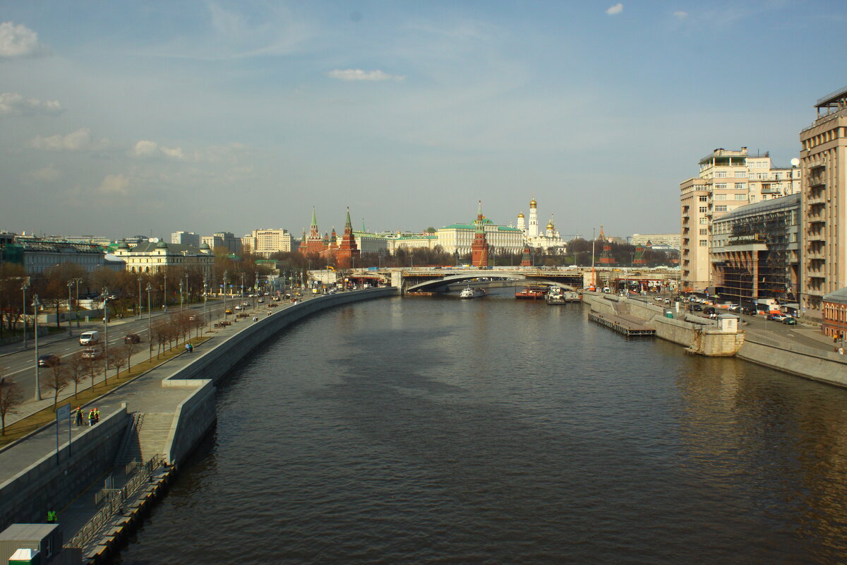 Москва. 14.04.2021г.Фото с объектива Carl Zeiss Jena MC Flektogon 2.8/20 - Виталий Виницкий