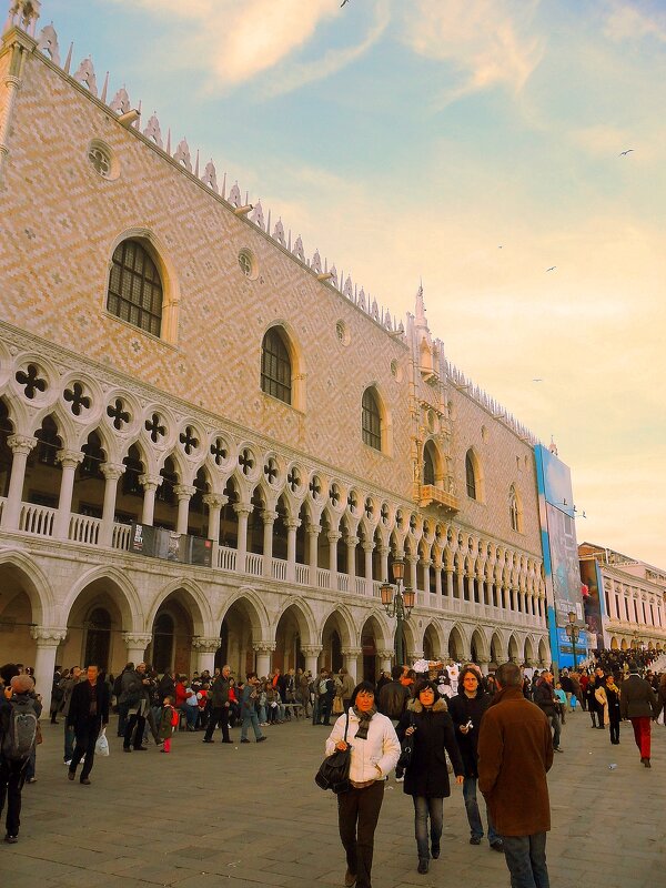 Палаццо Дожей ...  Один из главных шедевров Венеции... - Владимир и Ир. Кв.