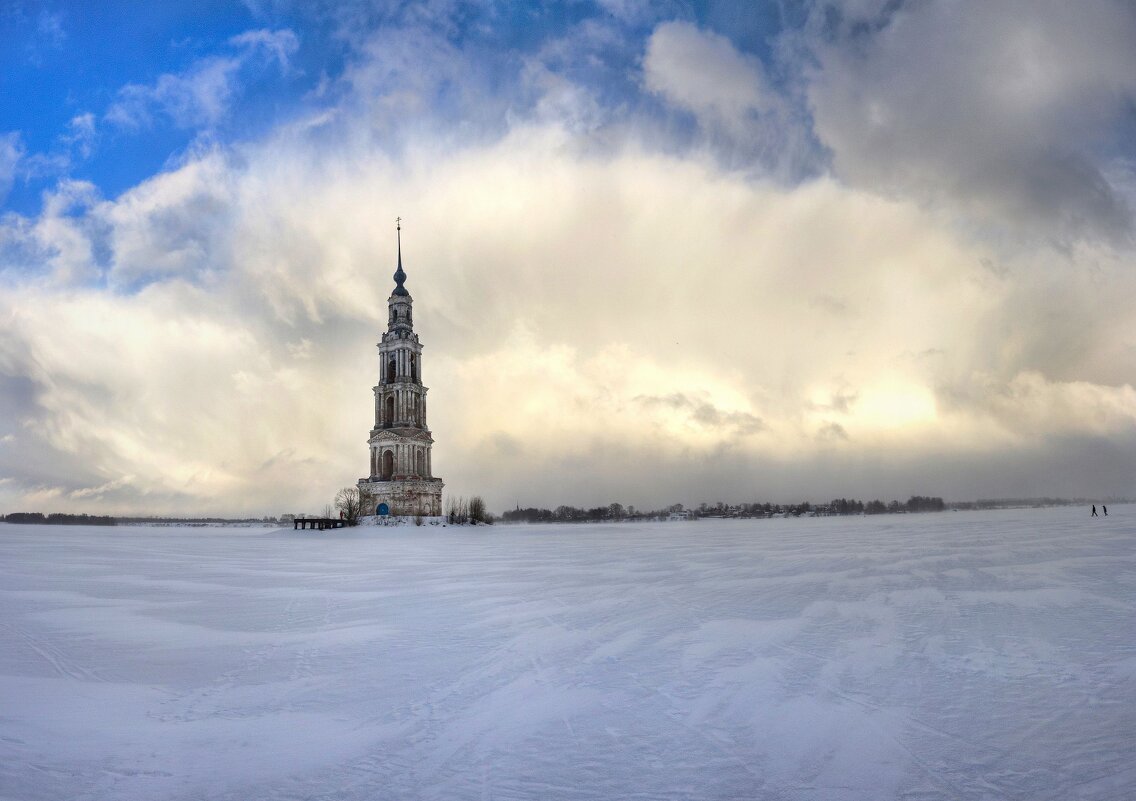 Калязинская колокольня после снежного бурана - Константин 