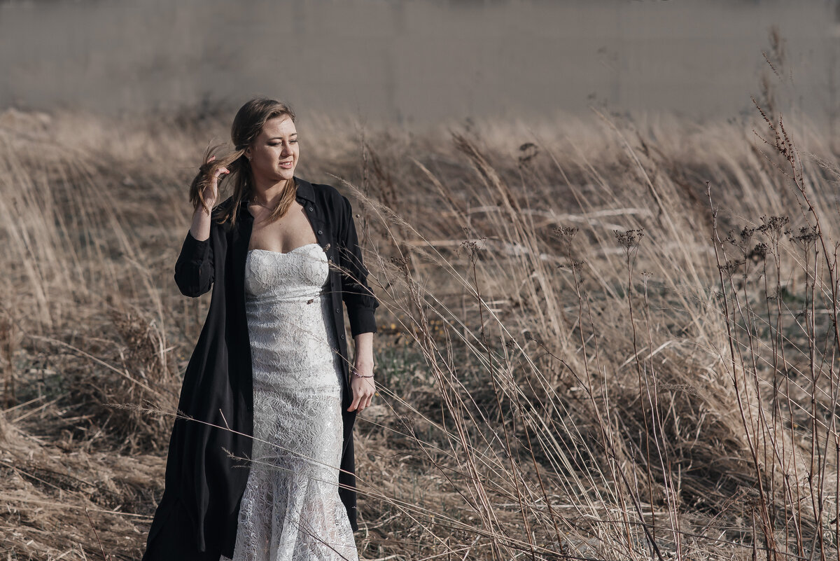 Невеста в поле - Наталия Розанова