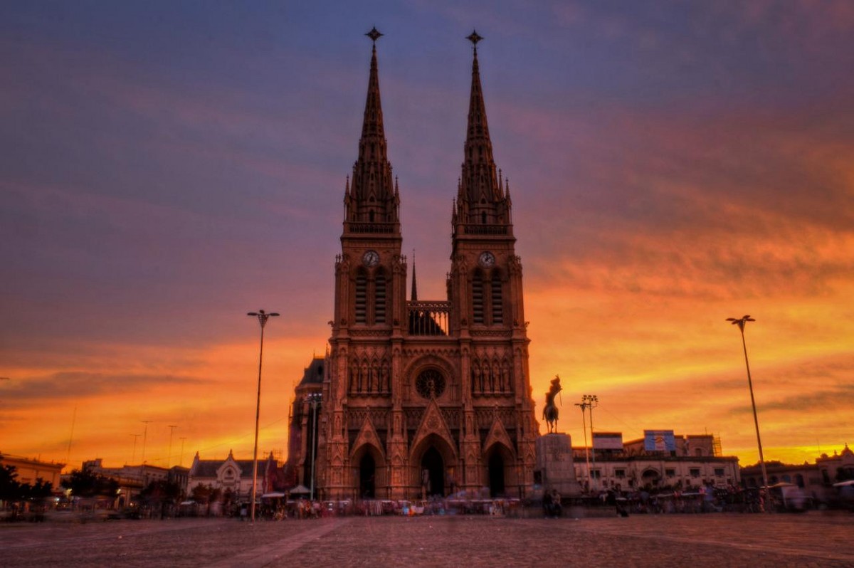 Basilica de Lujan - Naty ***