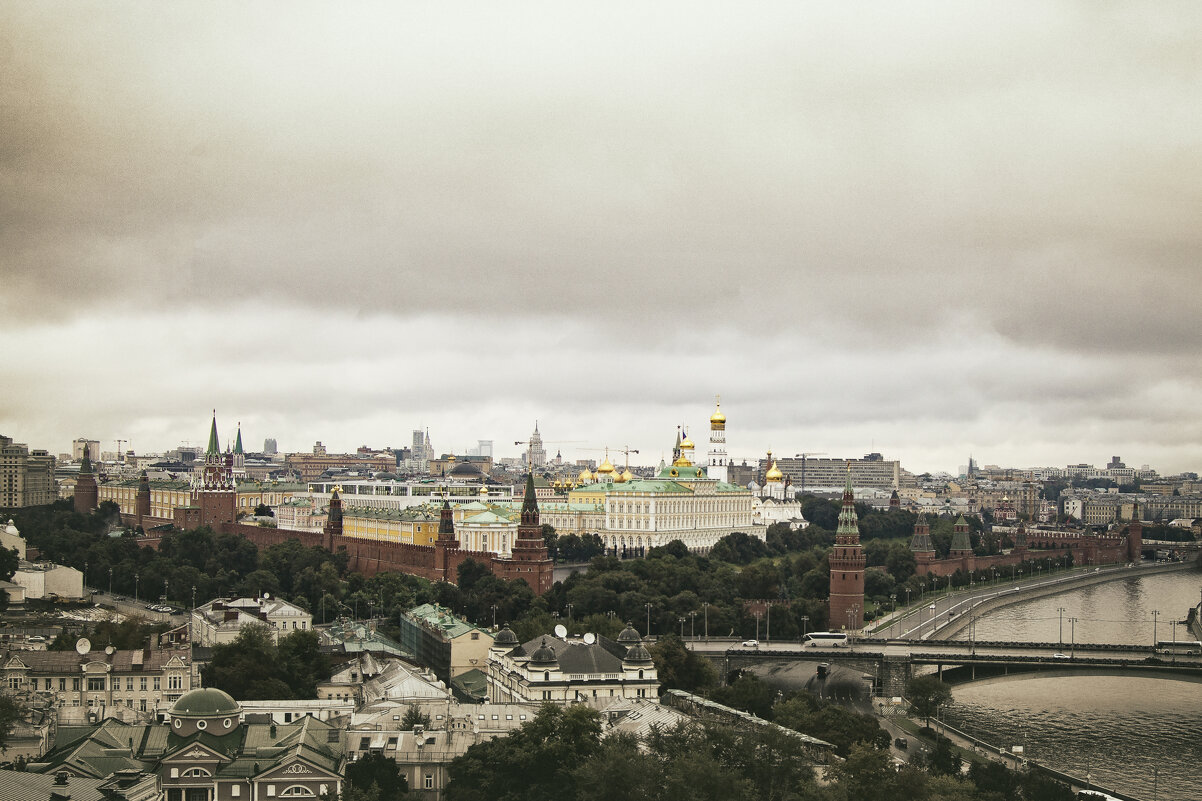 От башни до башни. Кремль). - Екатерина Рябинина